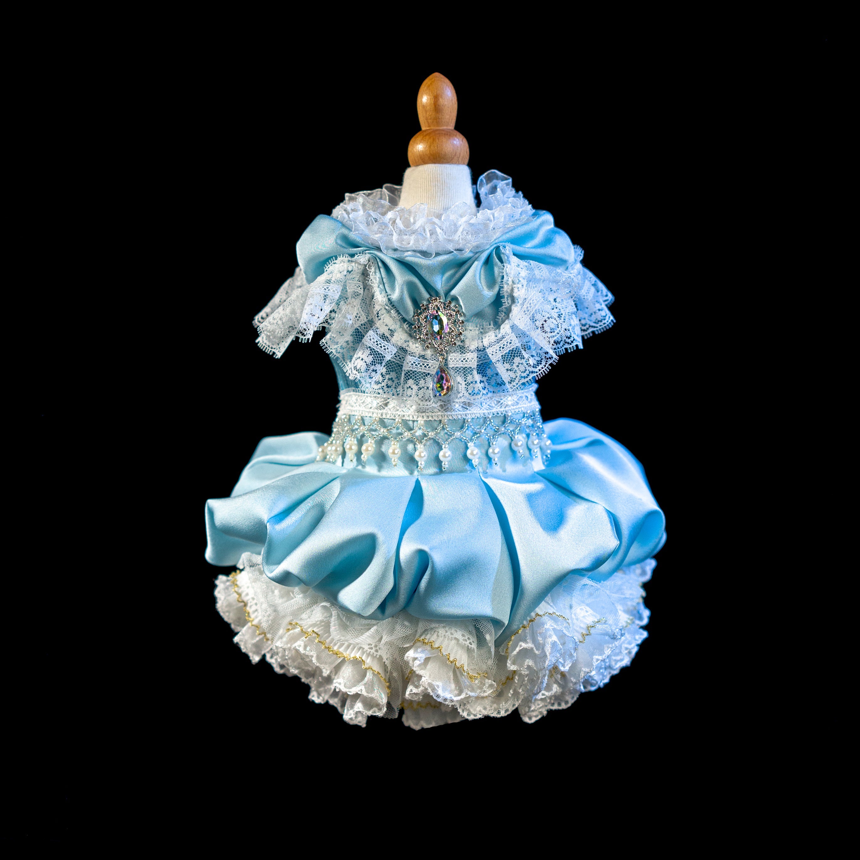 Gilded Paw Paw Edelweiss Pet Dress