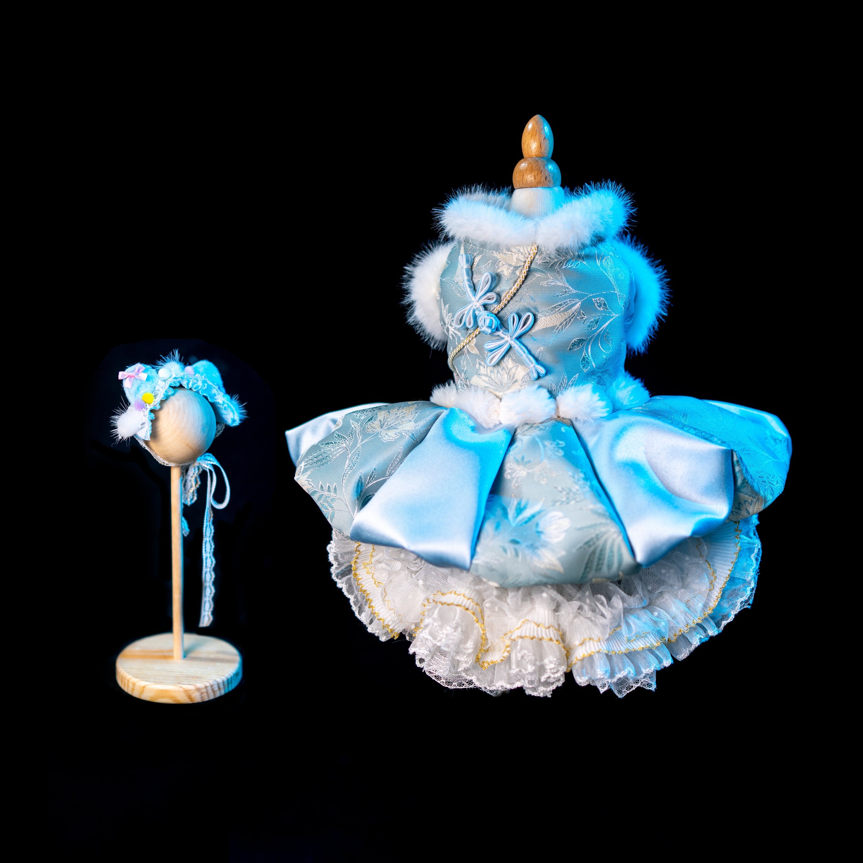 Gilded Paw Paw Misty Clouds Pet Dress