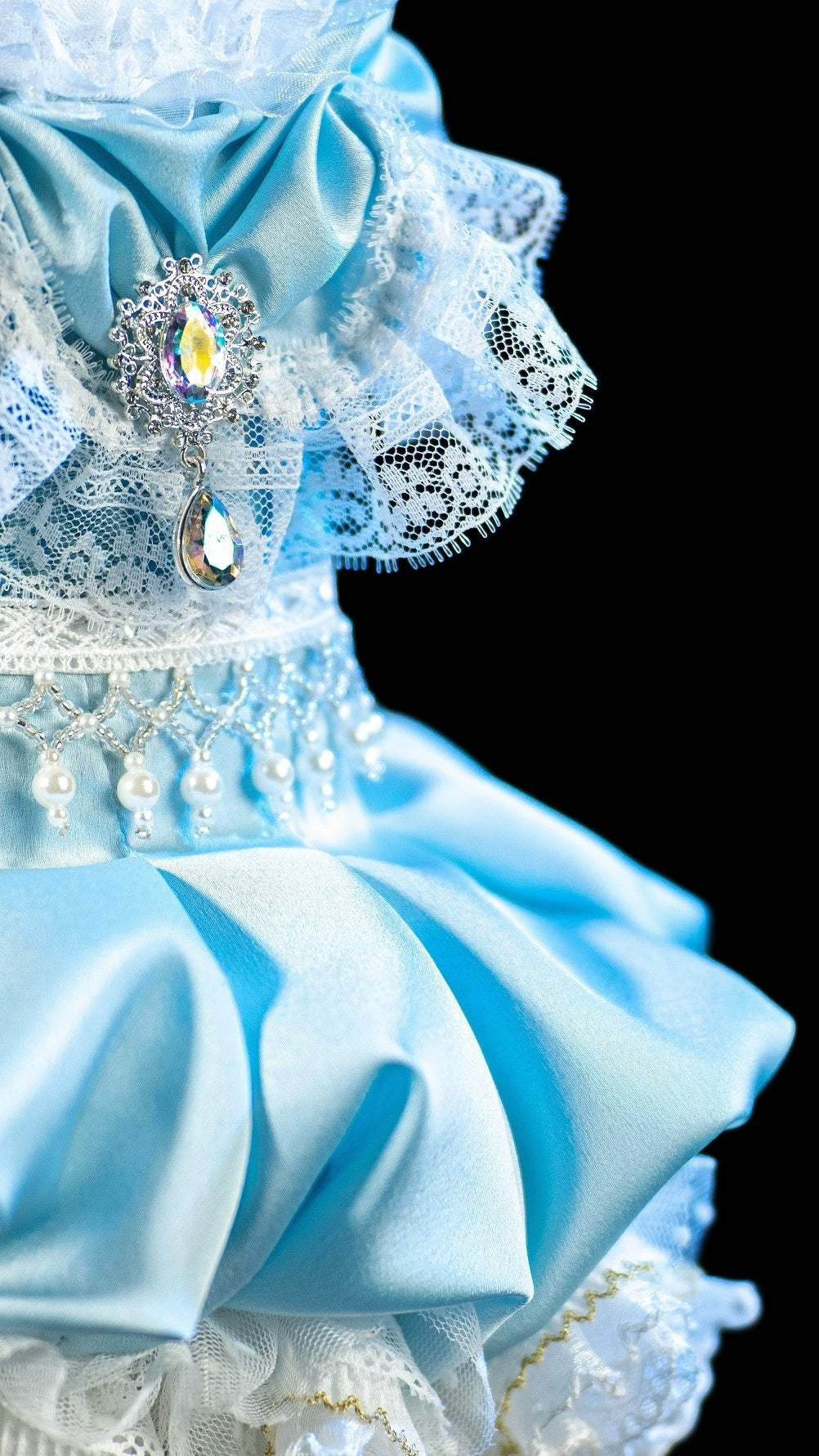 Gilded Paw Paw Edelweiss Pet Dress