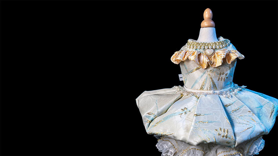 Gilded Paw Paw Amber Manor Pet Dress