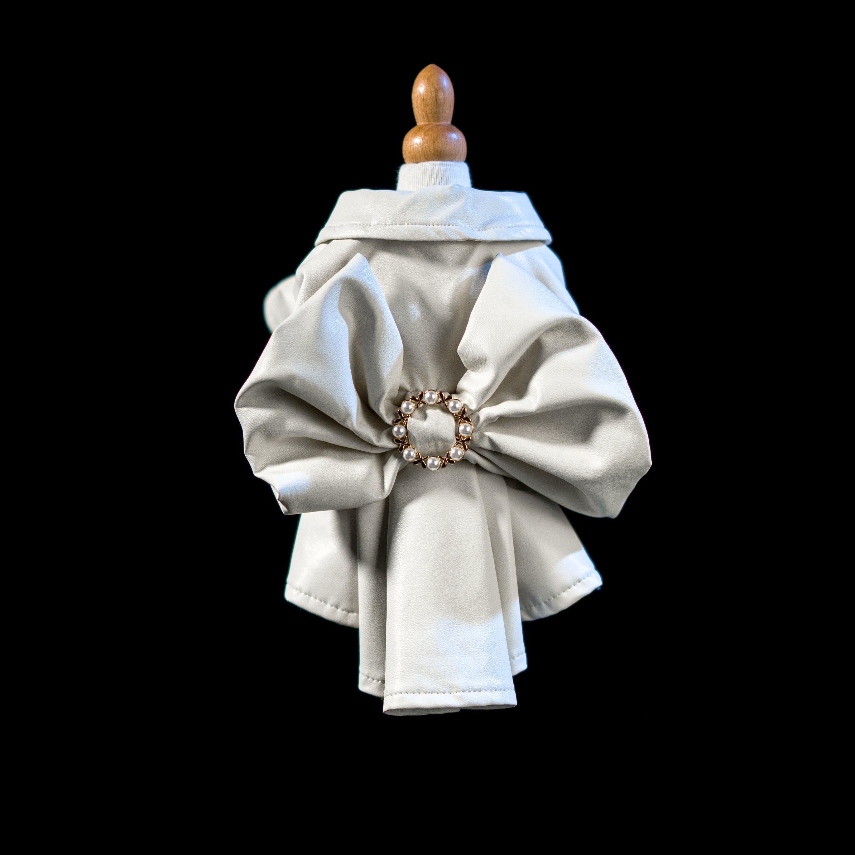 Gilded Paw Paw Akoya Pearl Pet Dress